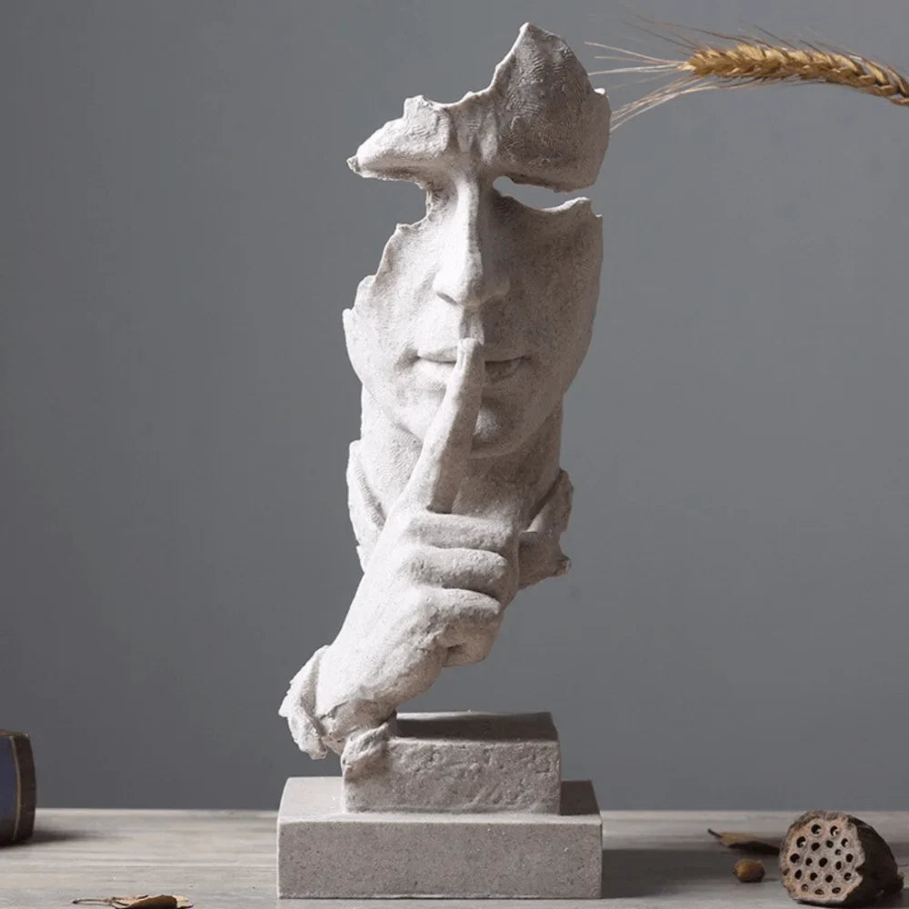 Sculpture "Silence is worth gold" - Primus