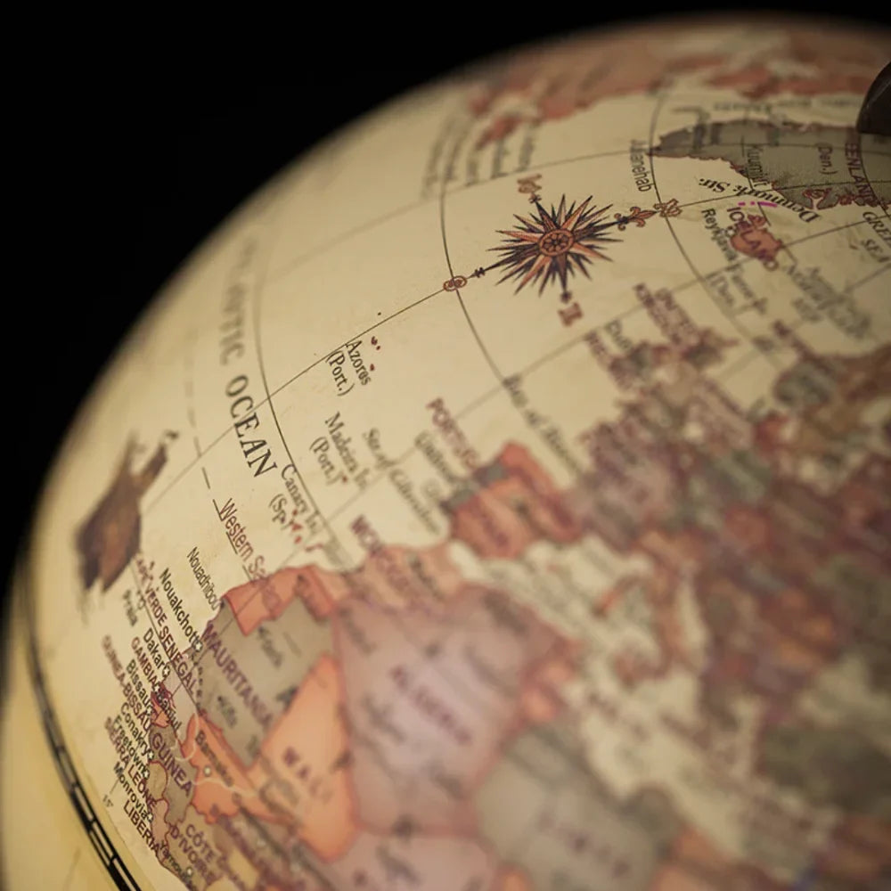 Wooden Earth Globe - Primus