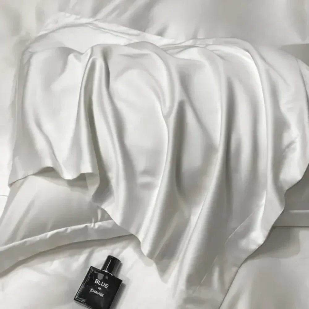 4 Pieces Silk Bedding Set - Primus